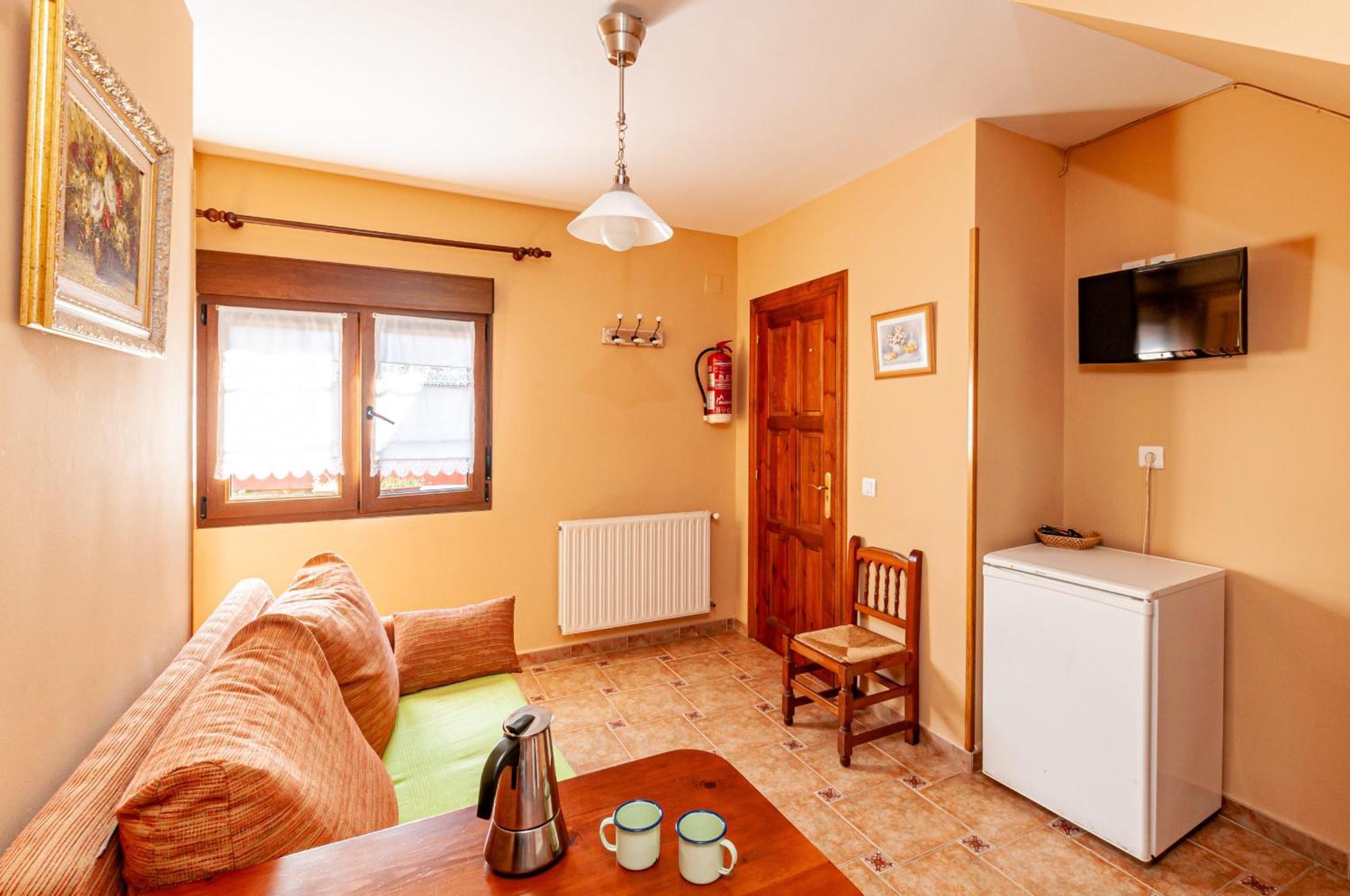 Apartamentos La Regoria Arenas De Cabrales Ngoại thất bức ảnh