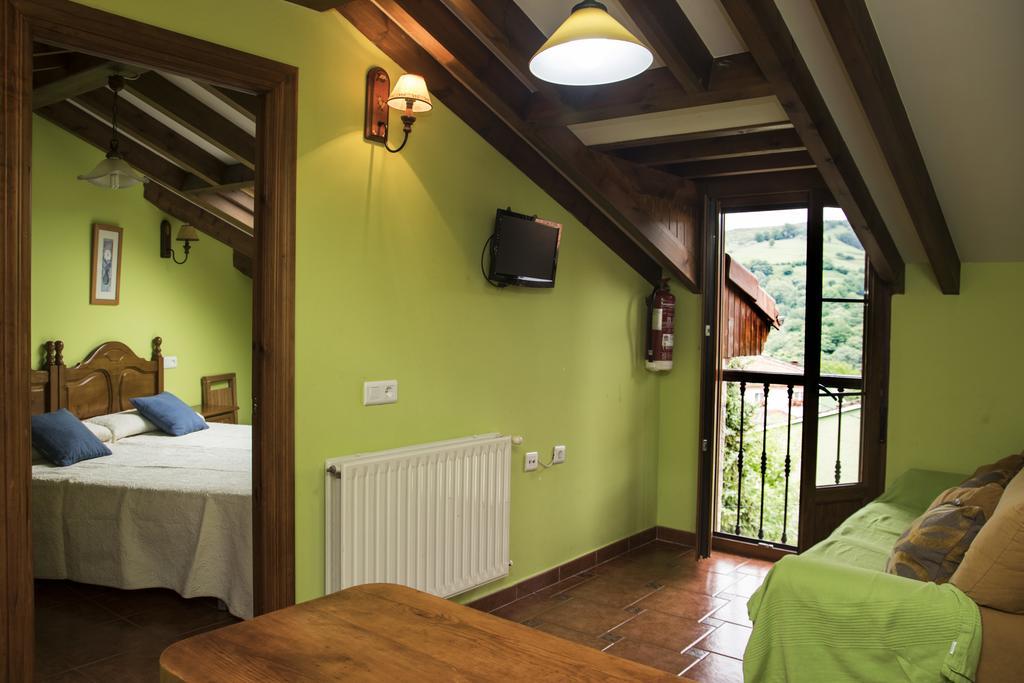 Apartamentos La Regoria Arenas De Cabrales Ngoại thất bức ảnh