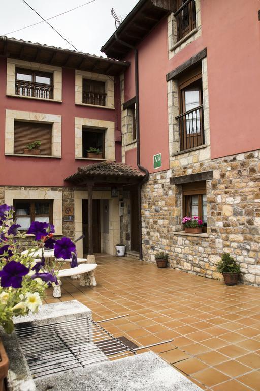 Apartamentos La Regoria Arenas De Cabrales Ngoại thất bức ảnh